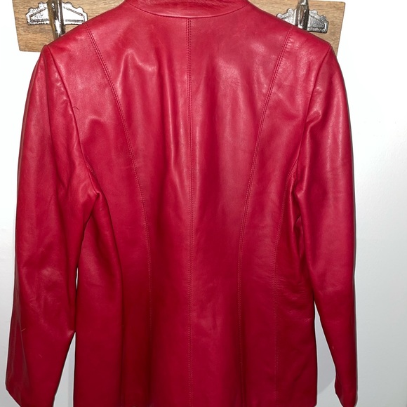 Red Leather women’s Jacket - Picture 3 of 6
